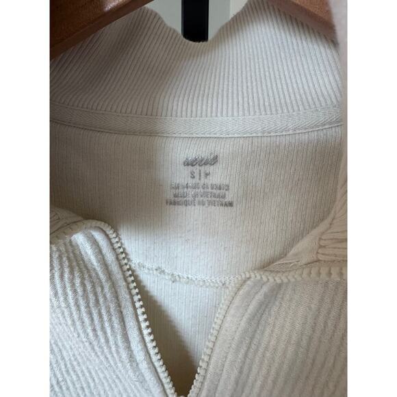 Aerie Cream 1/4 Zip Pullover - Picture 2 of 3
